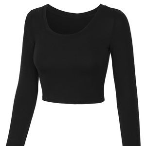 Black long sleeve crop top